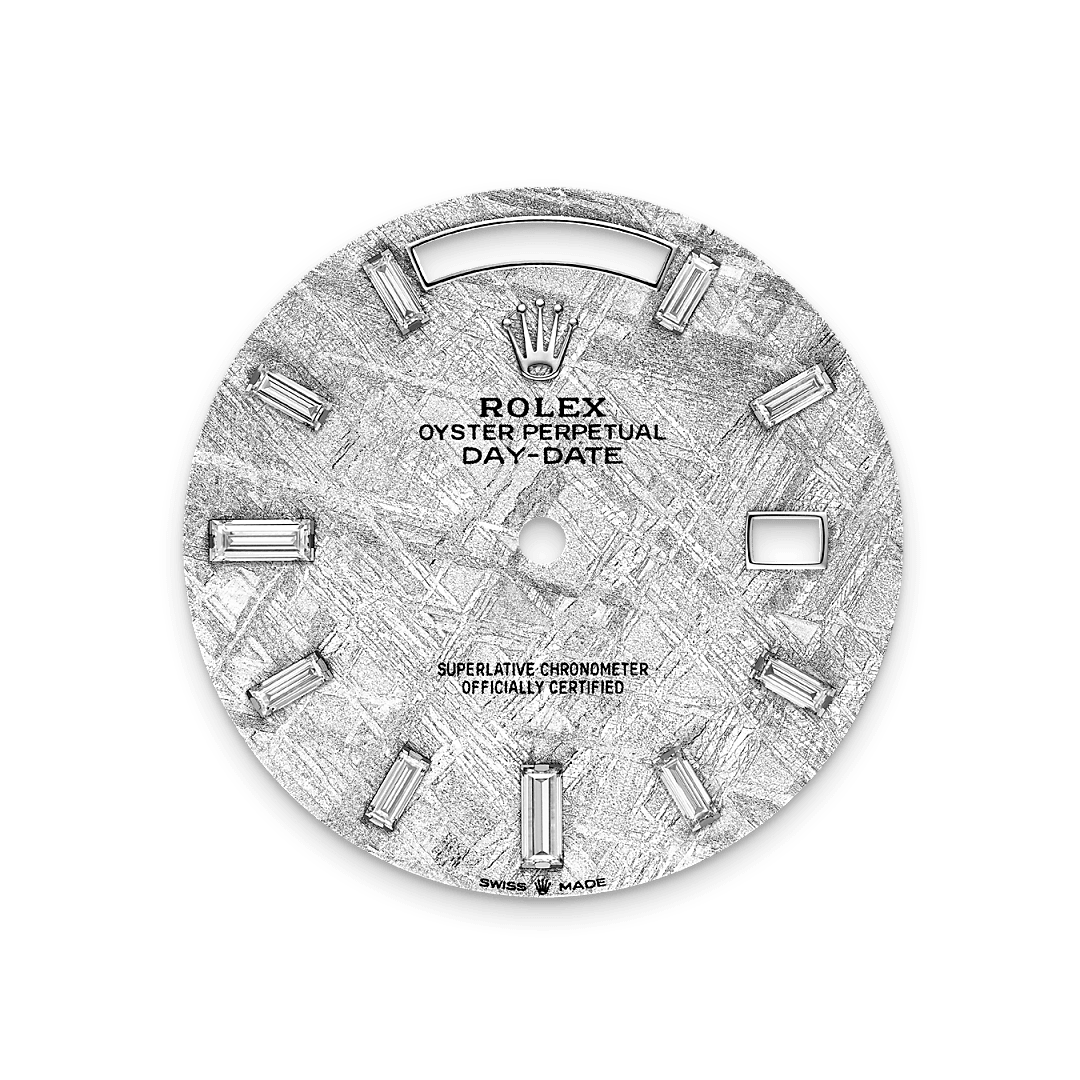 18캐럿 화이트 골드 소재의 롤렉스 Day-Date 40 다이얼, M228349RBR-0040 - 그리니치